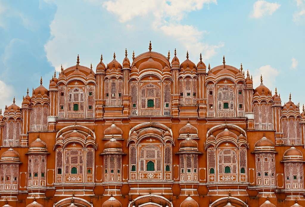 Hawa Mahal, Jaipur — Palace of Winds